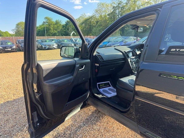 Used Land Rover Freelander 2 2014 for sale - 74685720: Photo 33
