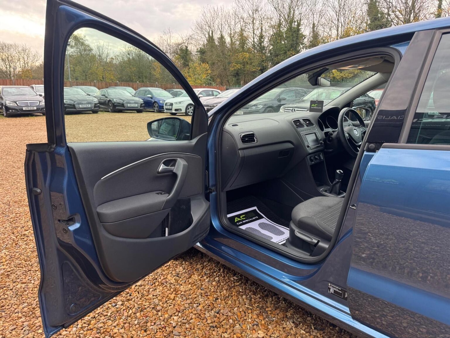 Used Volkswagen Polo 2016 for sale - 76596553: Photo 34