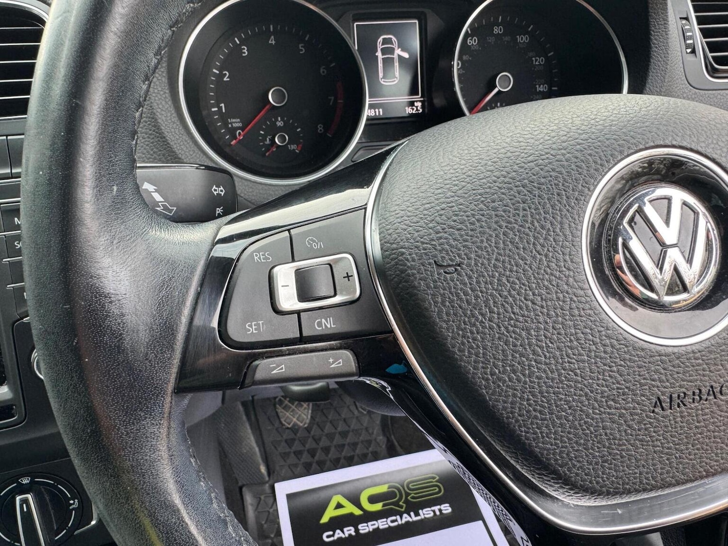 Used Volkswagen Polo 2016 for sale - 76596553: Photo 40