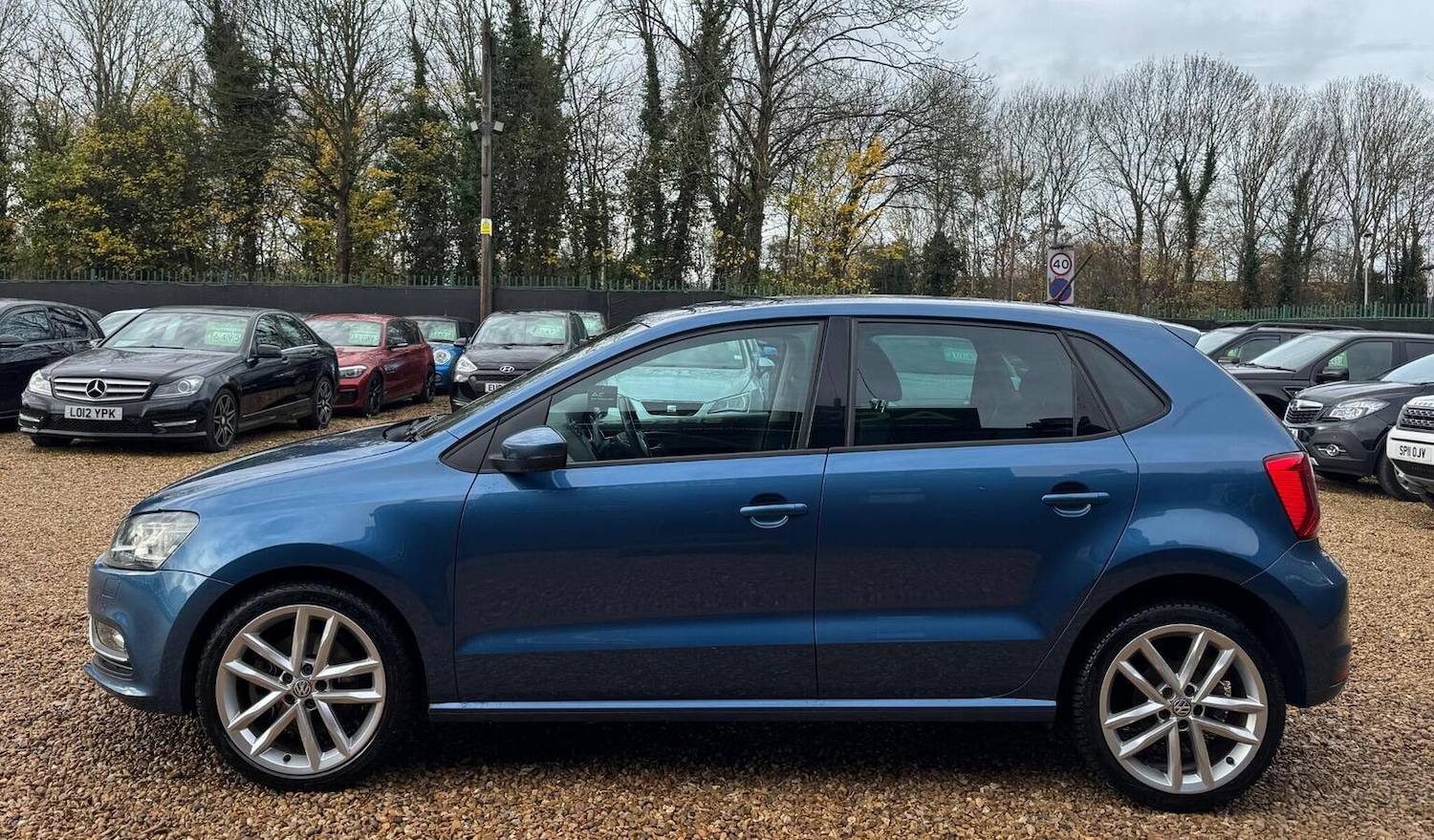 Used Volkswagen Polo 2016 for sale - 76596553: Photo 8