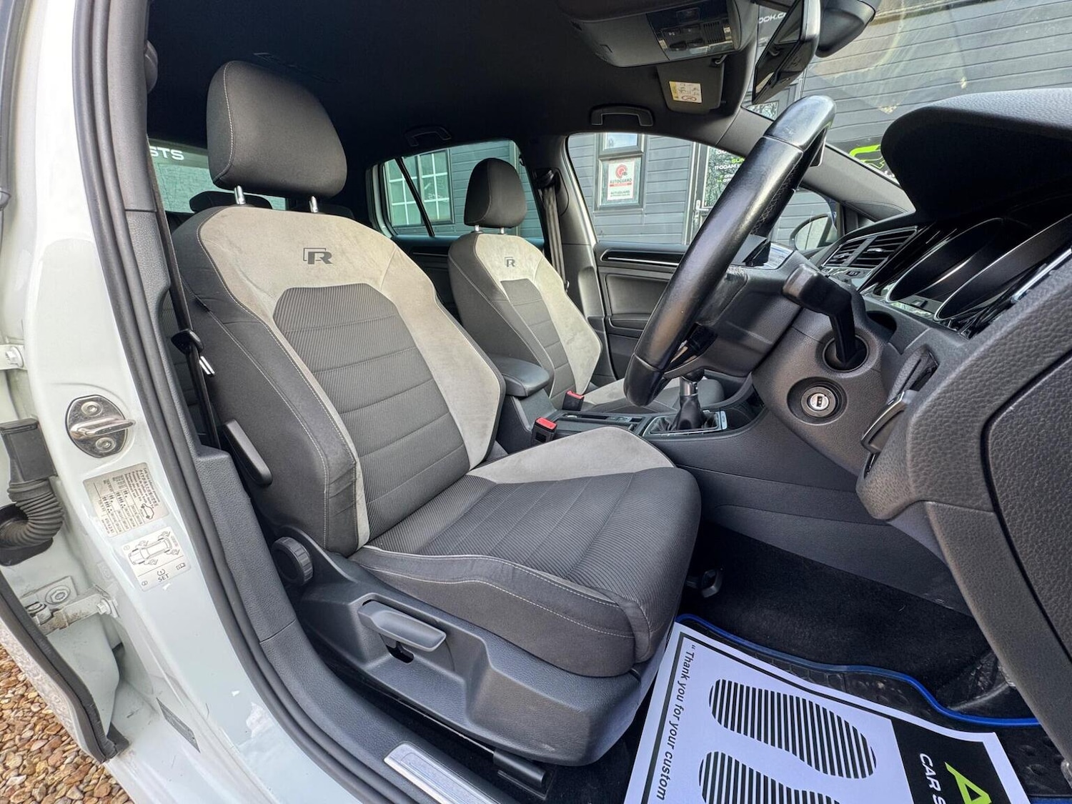 Used Volkswagen Golf 2015 for sale - 76618628: Photo 21