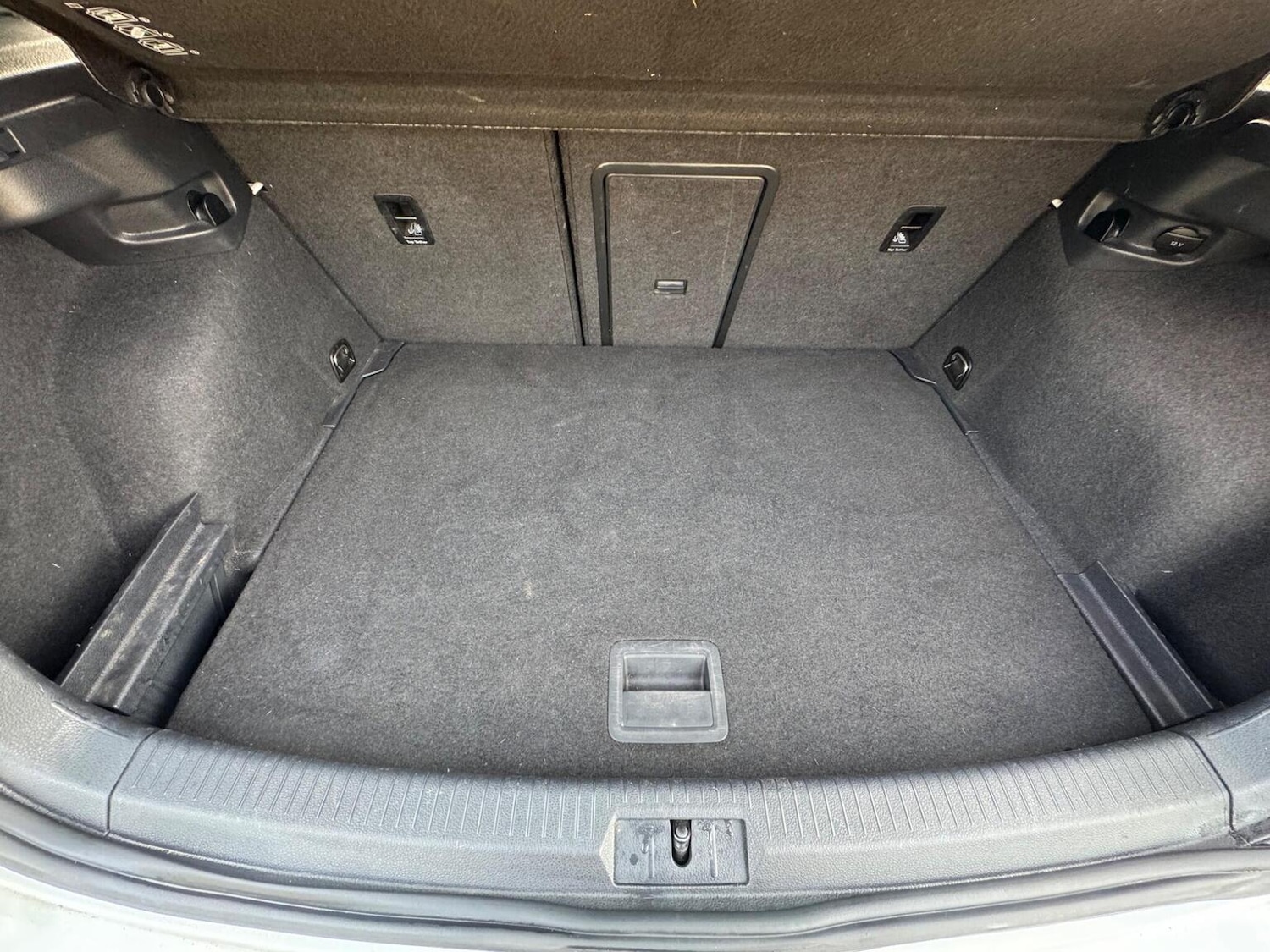 Used Volkswagen Golf 2015 for sale - 76618628: Photo 28