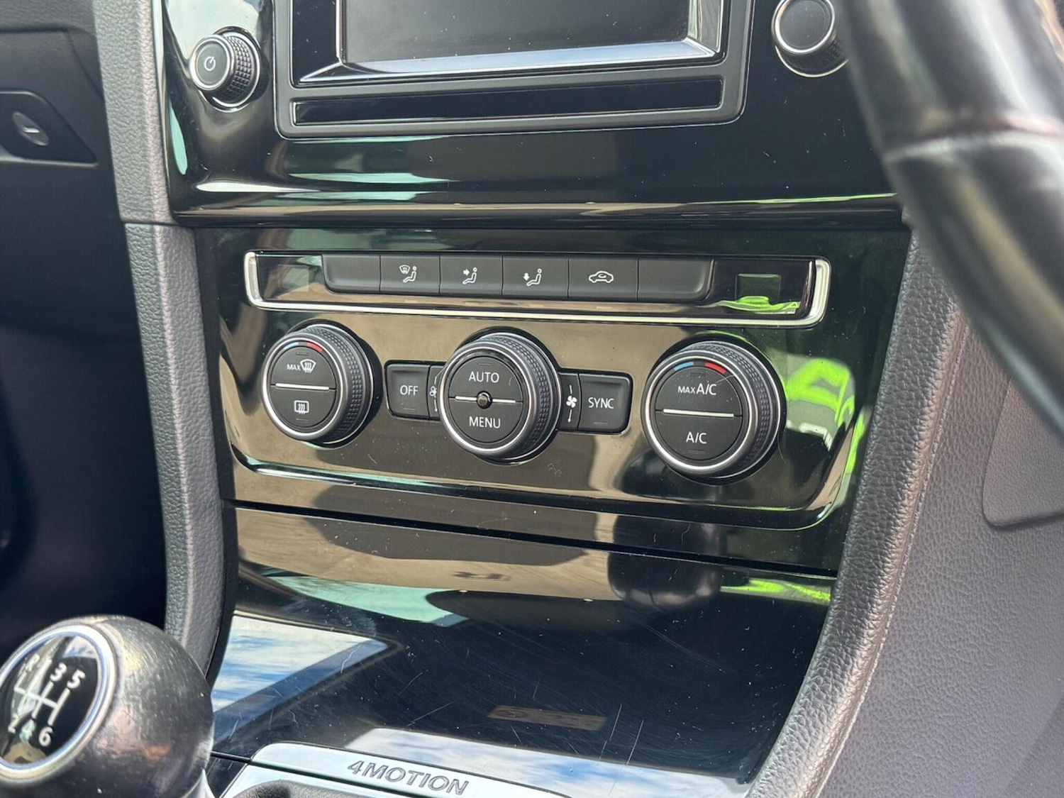 Used Volkswagen Golf 2015 for sale - 76618628: Photo 42