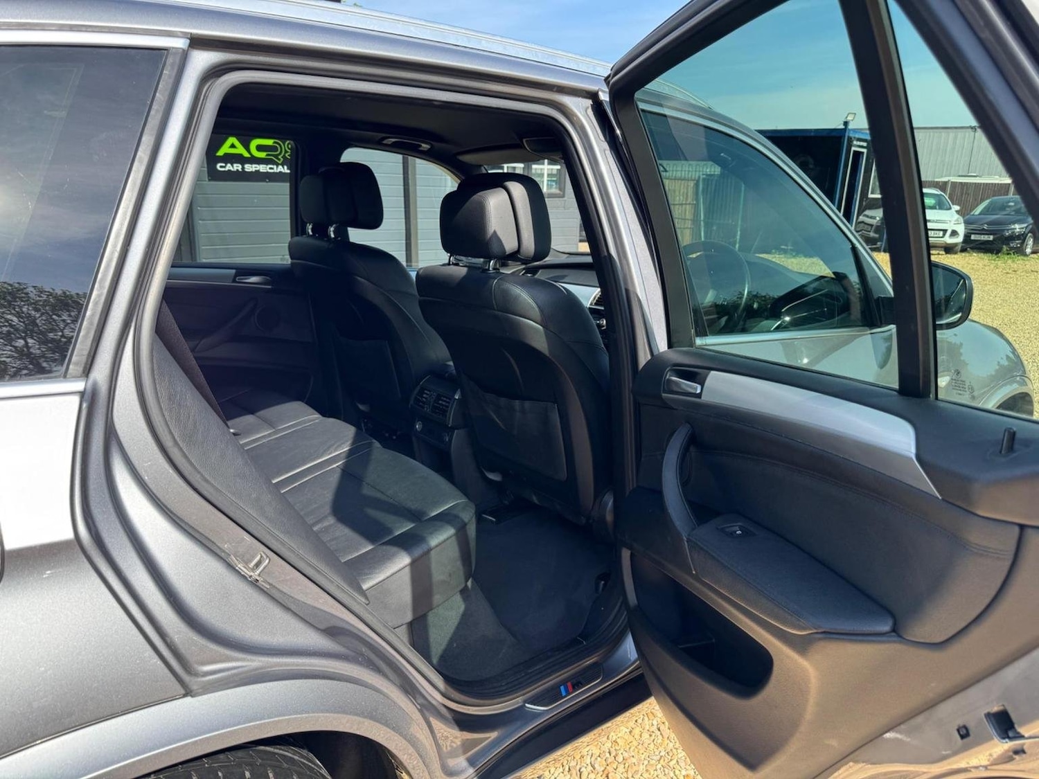 Vehicle 25