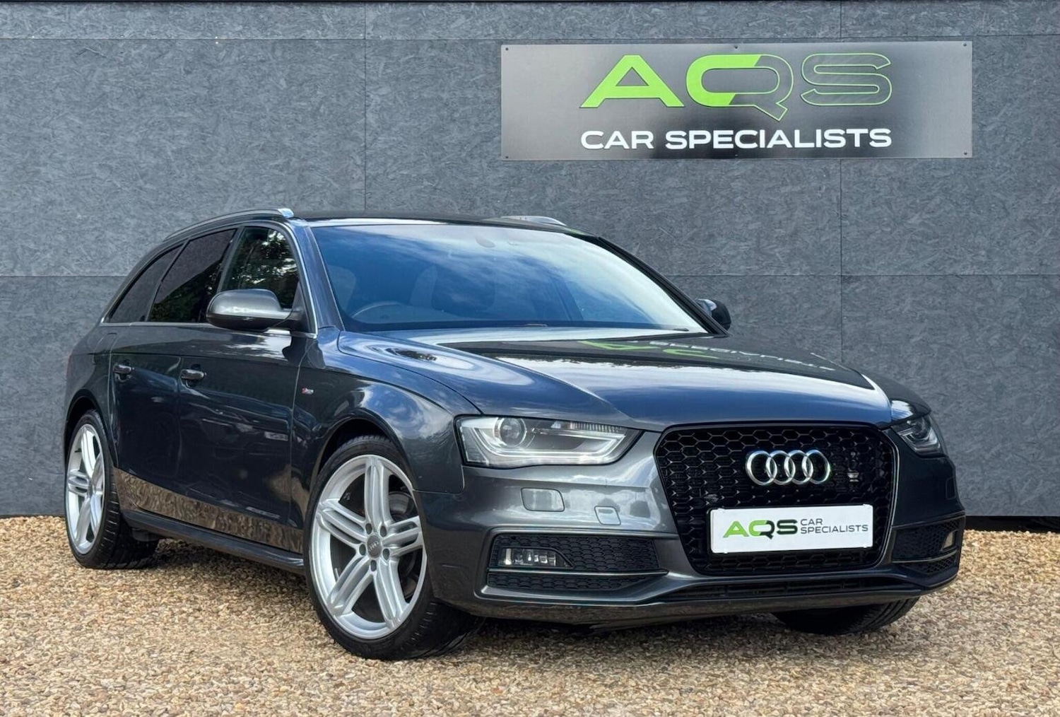 Used Audi A4 Avant 2015 for sale - 76005591: Photo 1