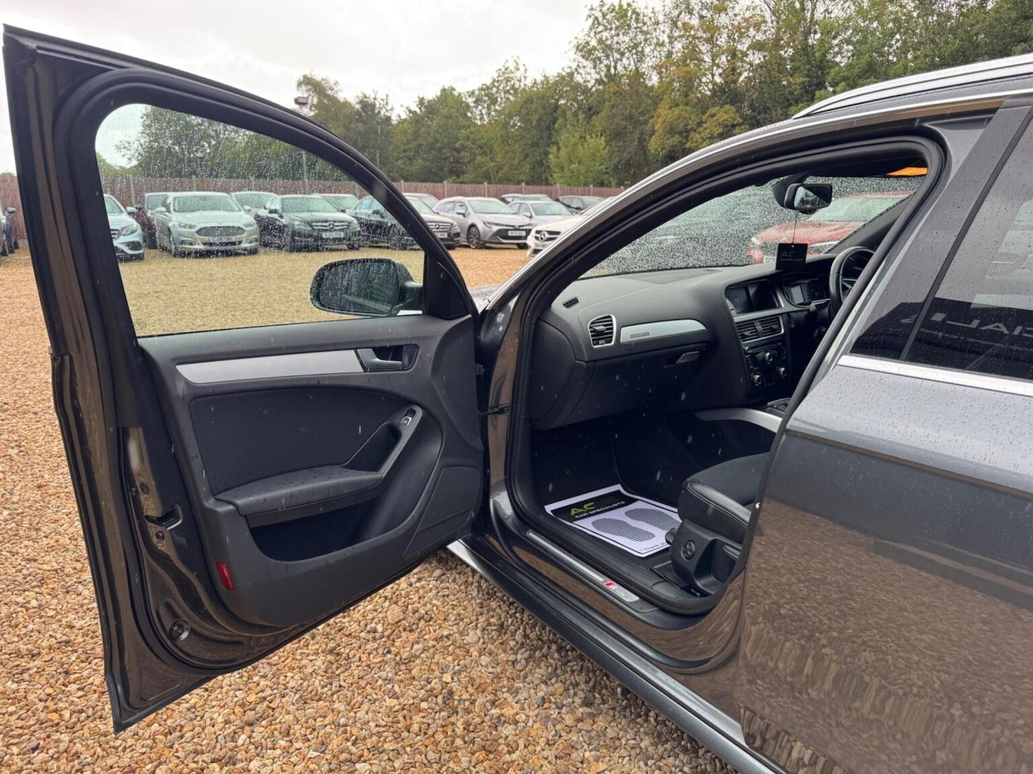 Used Audi A4 Avant 2015 for sale - 76005591: Photo 40