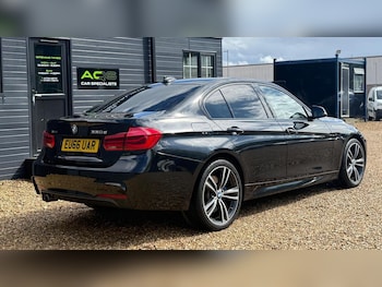 Used BMW 3 Series 2016 for sale - 75881620: Photo