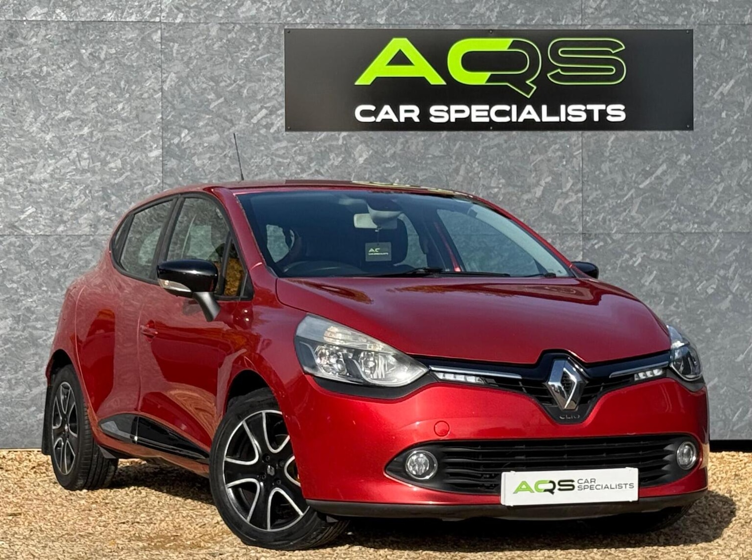 Used Renault Clio 2013 for sale - 76430951: Photo 1