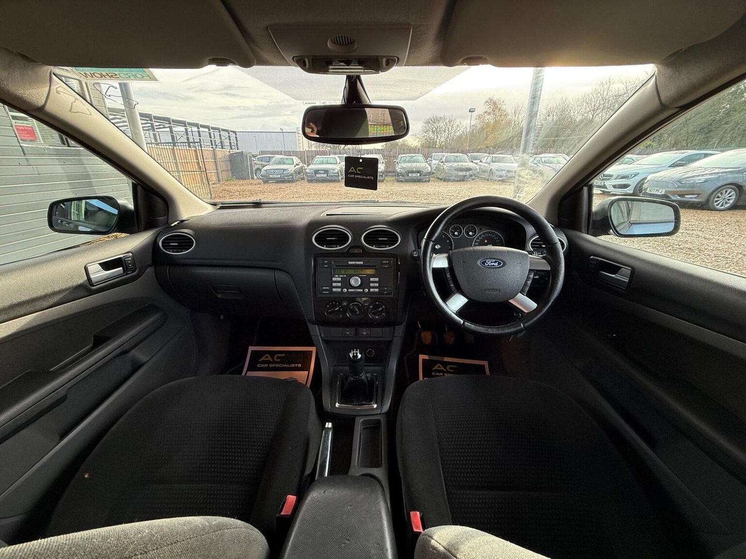 Used Ford Focus 2006 for sale - 76896988: Photo 2