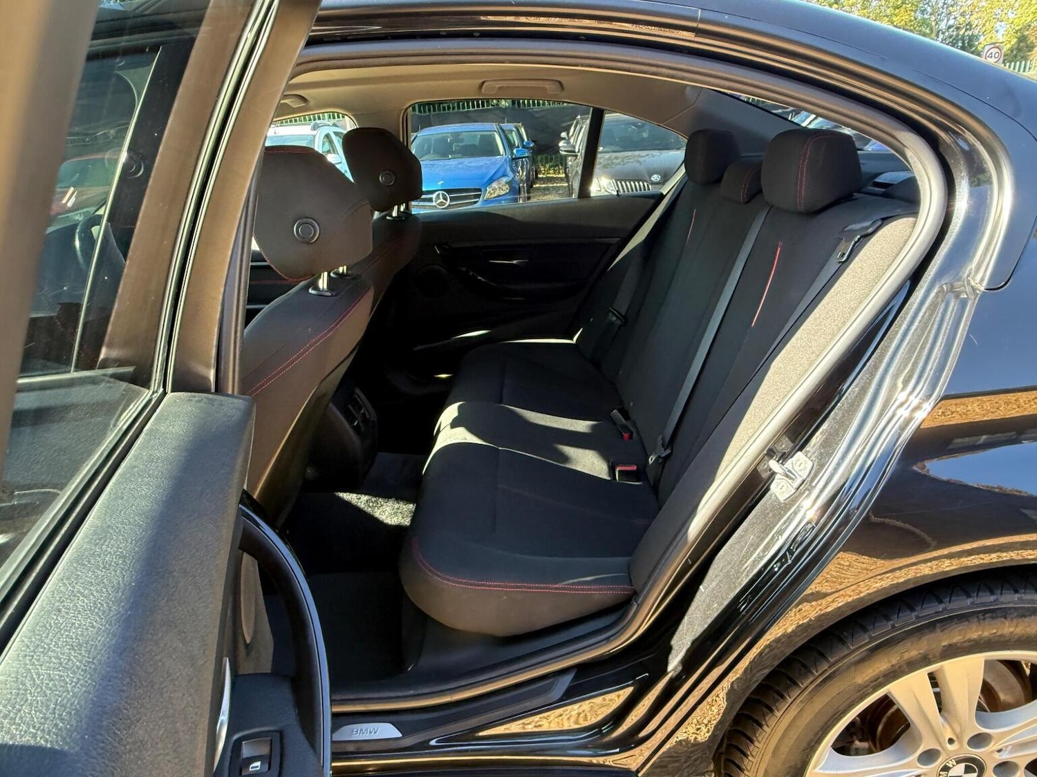 Used BMW 3 Series 2015 for sale - 76070367: Photo 31