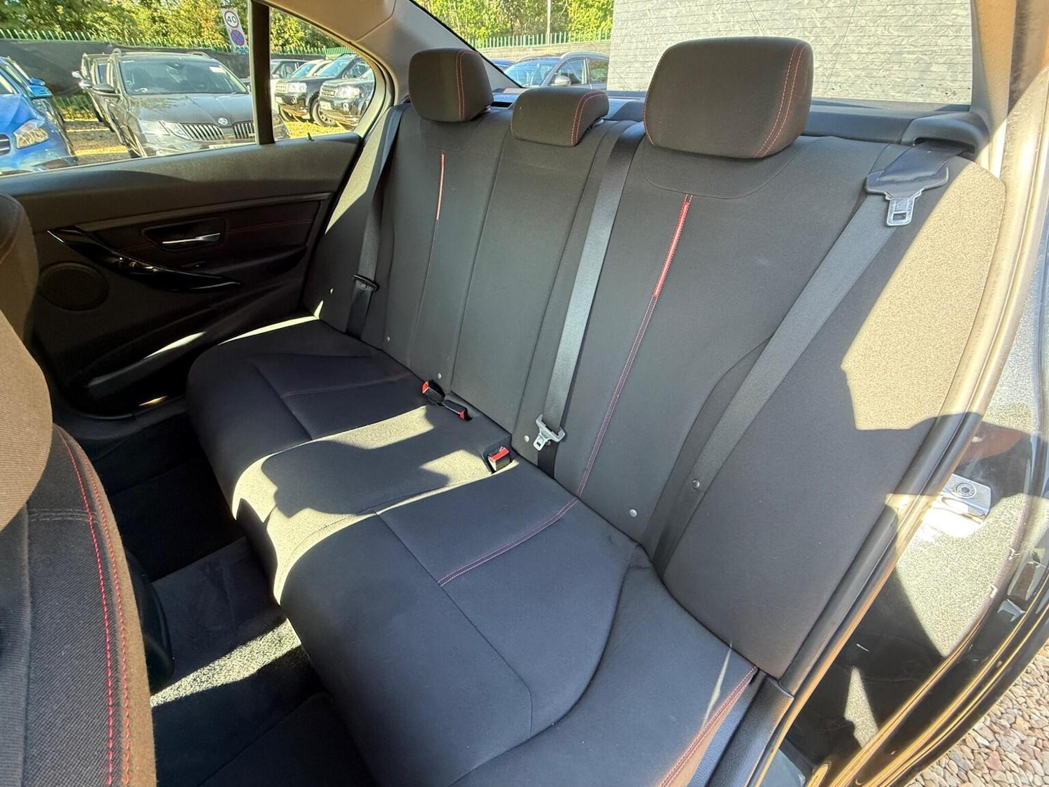 Used BMW 3 Series 2015 for sale - 76070367: Photo 32