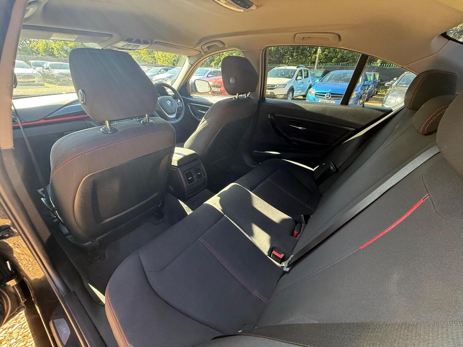 Used BMW 3 Series 2015 for sale - 76070367: Photo 33