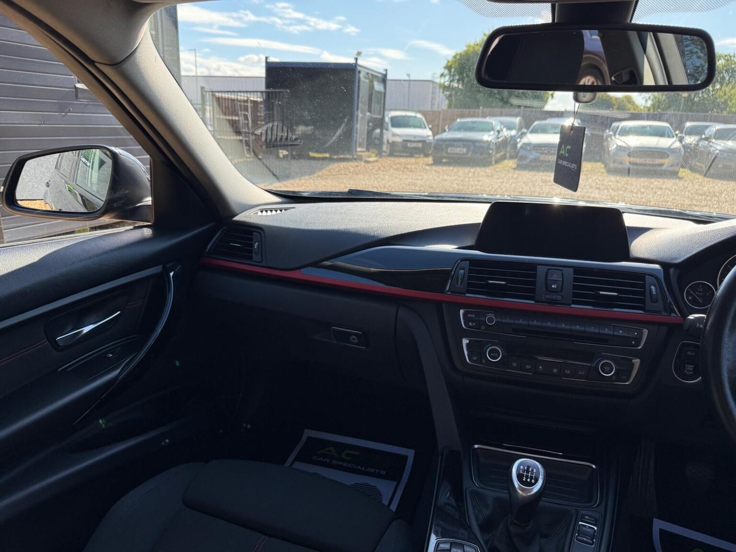 Used BMW 3 Series 2015 for sale - 76070367: Photo 40