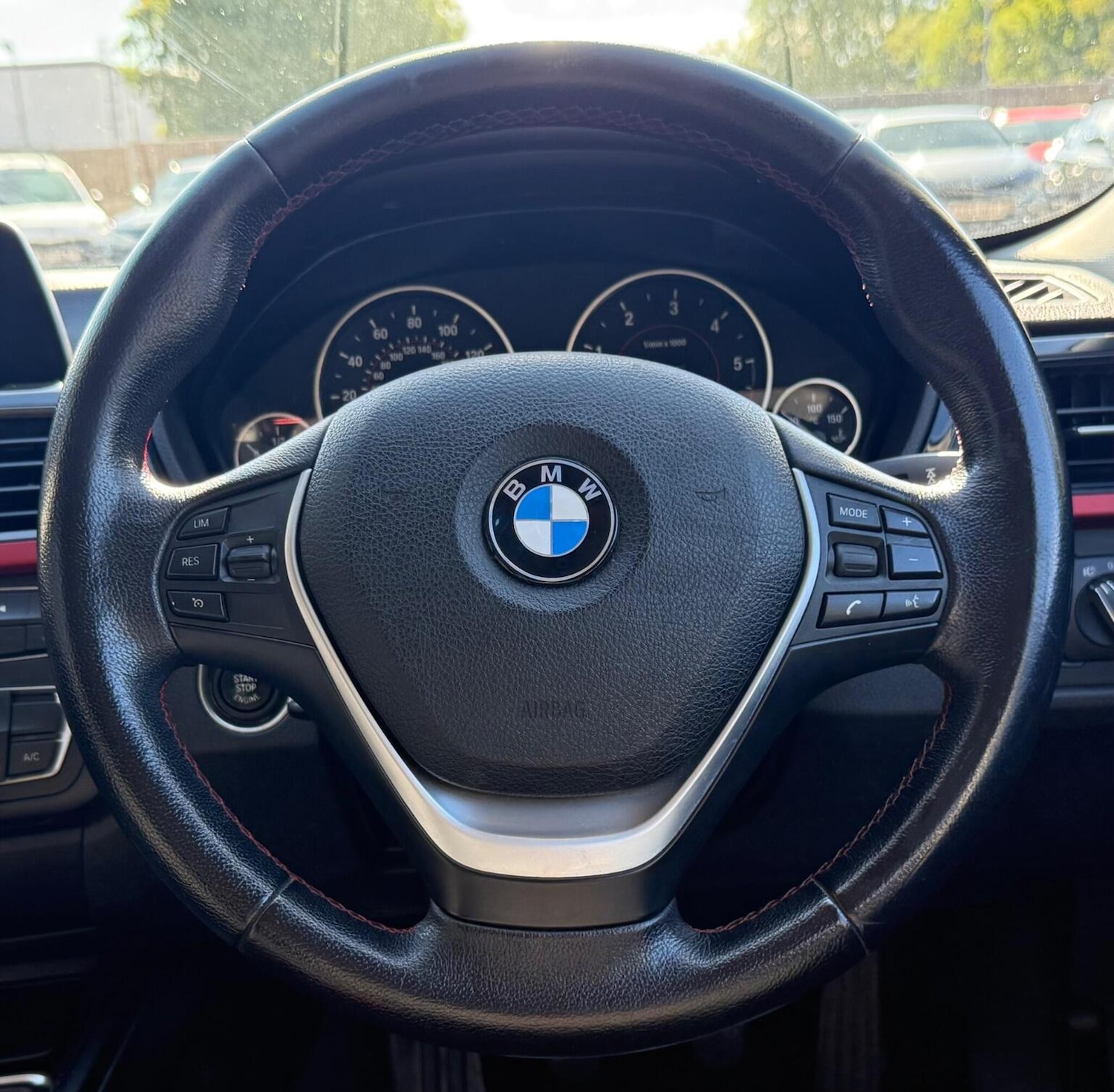 Used BMW 3 Series 2015 for sale - 76070367: Photo 41