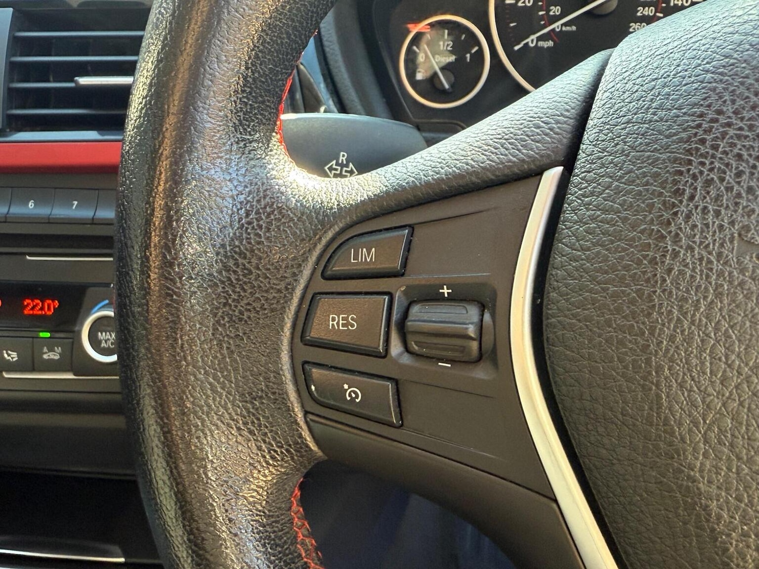 Used BMW 3 Series 2015 for sale - 76070367: Photo 47