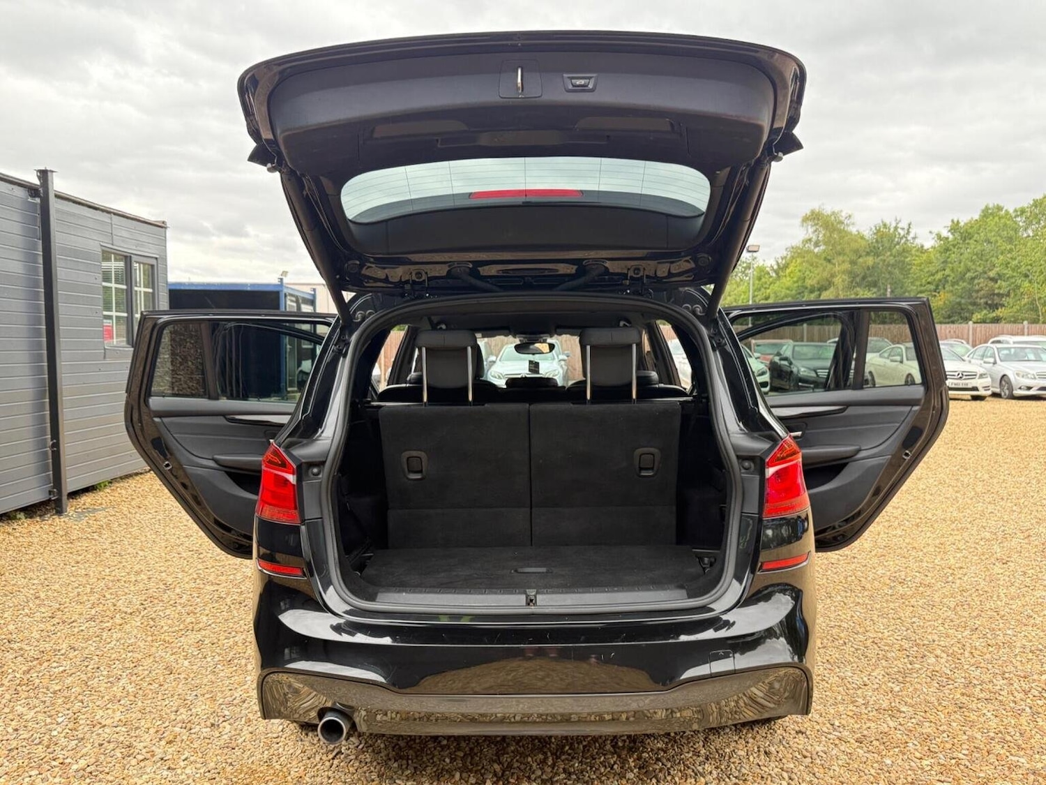 Vehicle 29