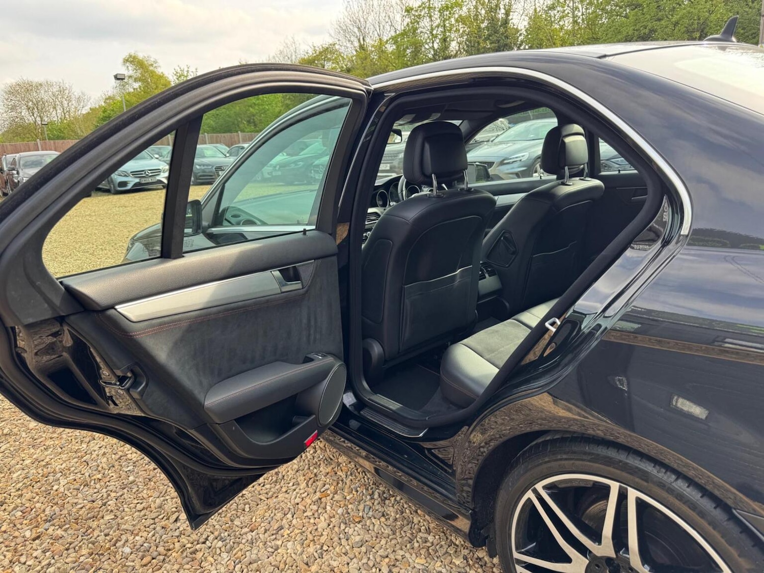 Used Mercedes-Benz C Class 2012 for sale - 77482271: Photo 29