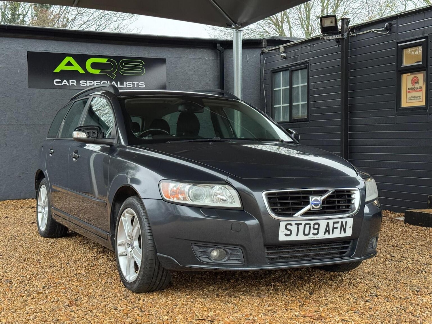 Used Volvo V50 2009 for sale - 77482281: Photo 4
