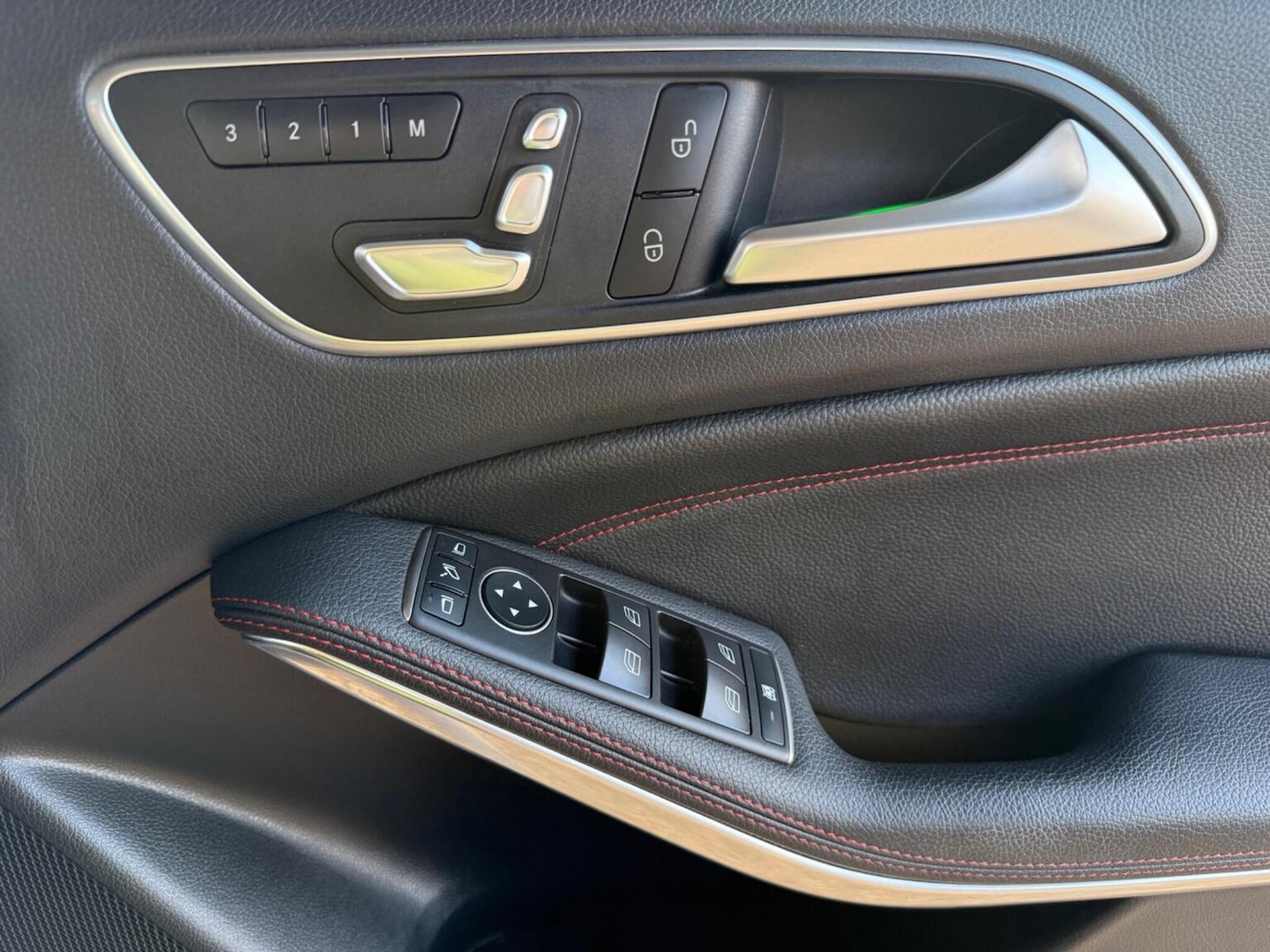 Used Mercedes-Benz A-Class 2016 for sale - 76911093: Photo 48