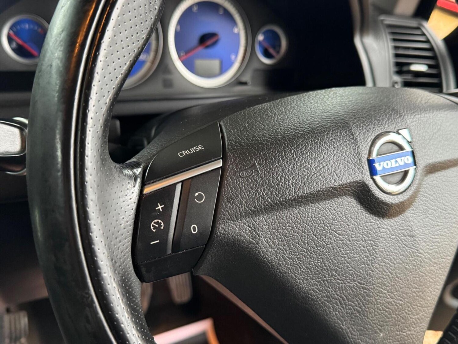 Used Volvo XC90 2013 for sale - 77363628: Photo 39