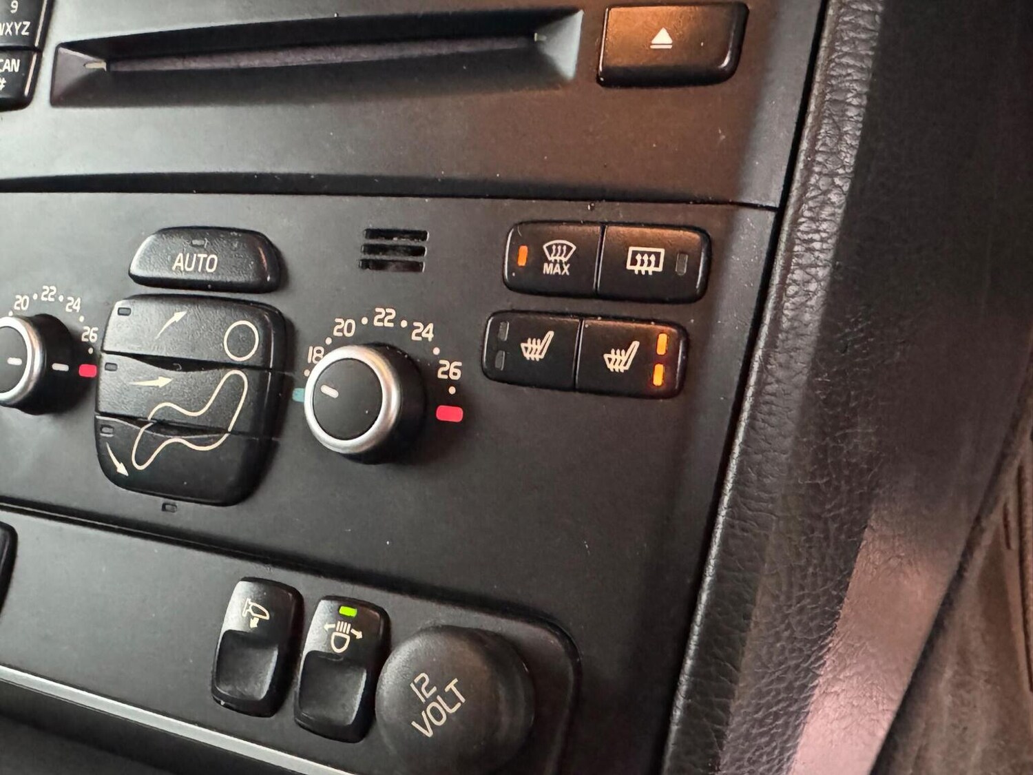 Used Volvo XC90 2013 for sale - 77363628: Photo 41