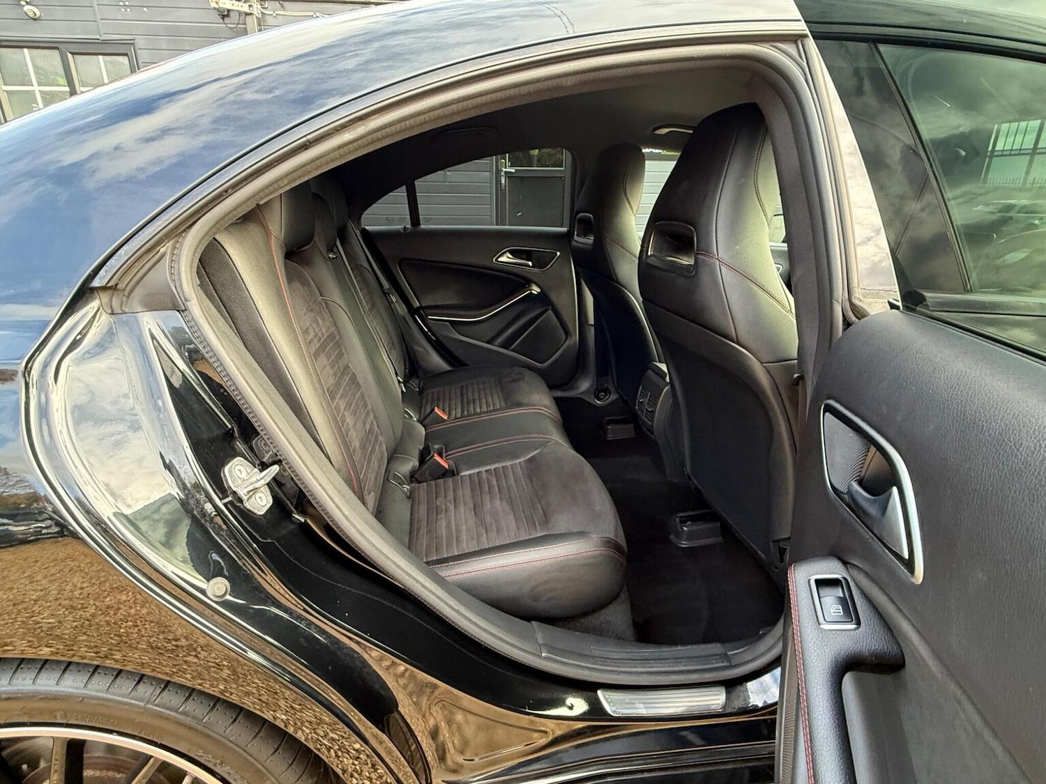 Used Mercedes-Benz CLA 2018 for sale - 76418390: Photo 25