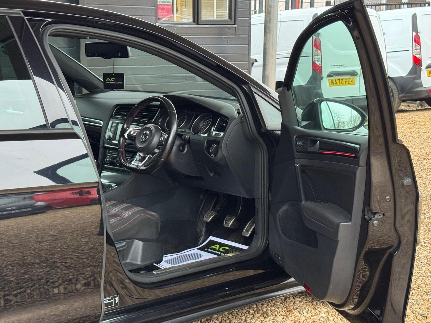 Used Volkswagen Golf 2015 for sale - 77385260: Photo 26