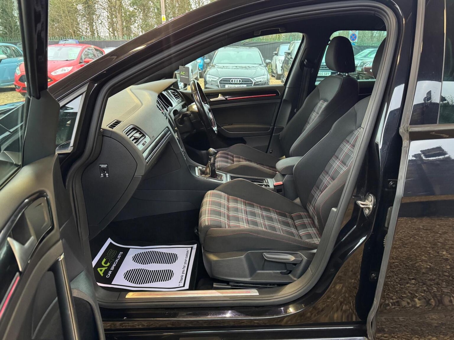 Used Volkswagen Golf 2015 for sale - 77385260: Photo 42