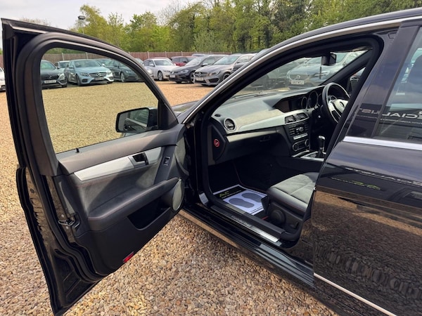 Used Mercedes-Benz C-Class 2012 for sale - 74671114: Photo 33