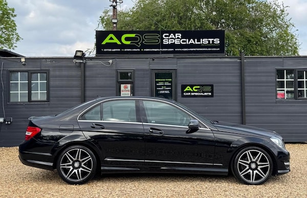 Used Mercedes-Benz C-Class 2012 for sale - 74671114: Photo 4