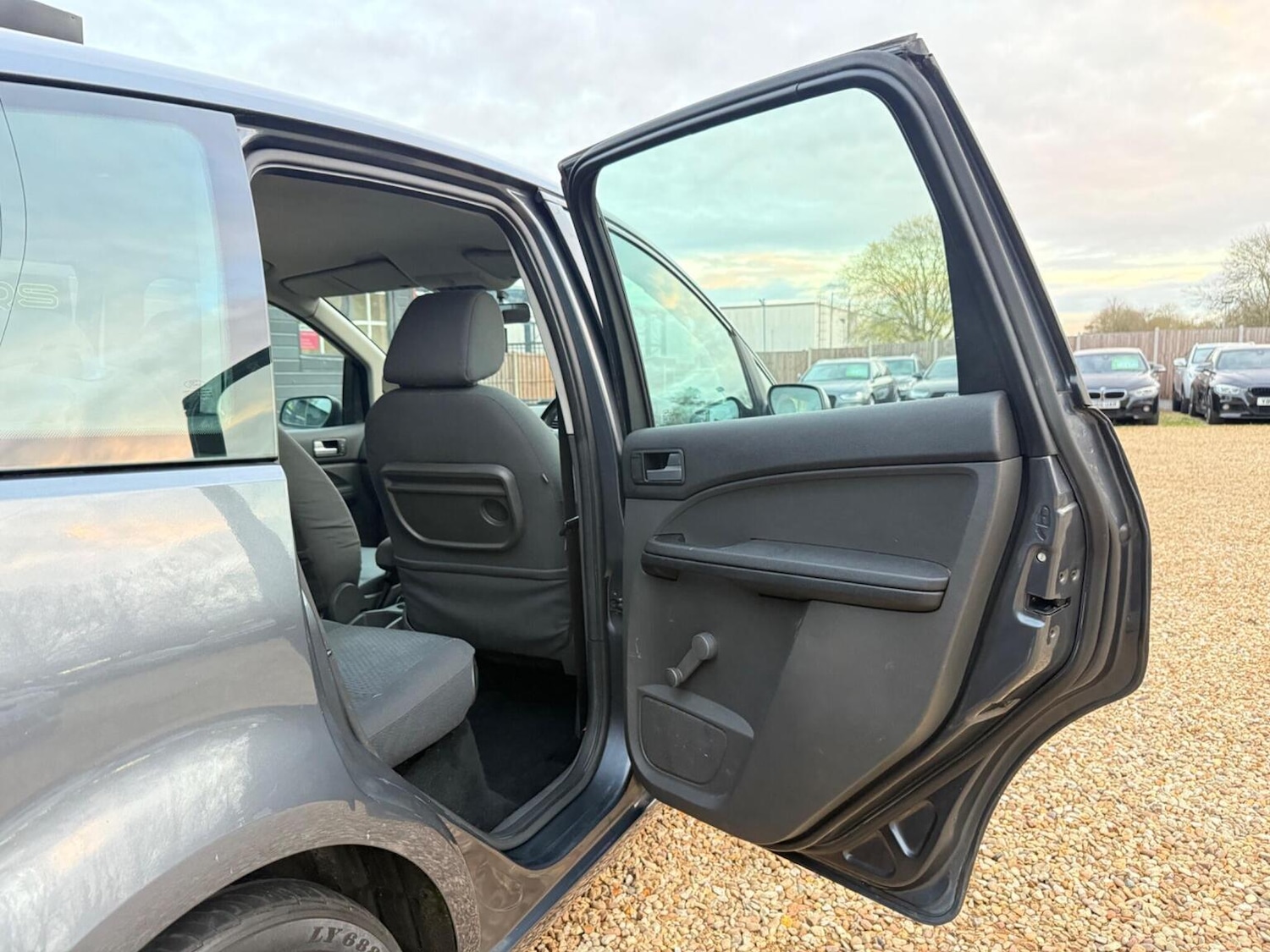 Used Ford Focus C-Max 2004 for sale - 76618617: Photo 24