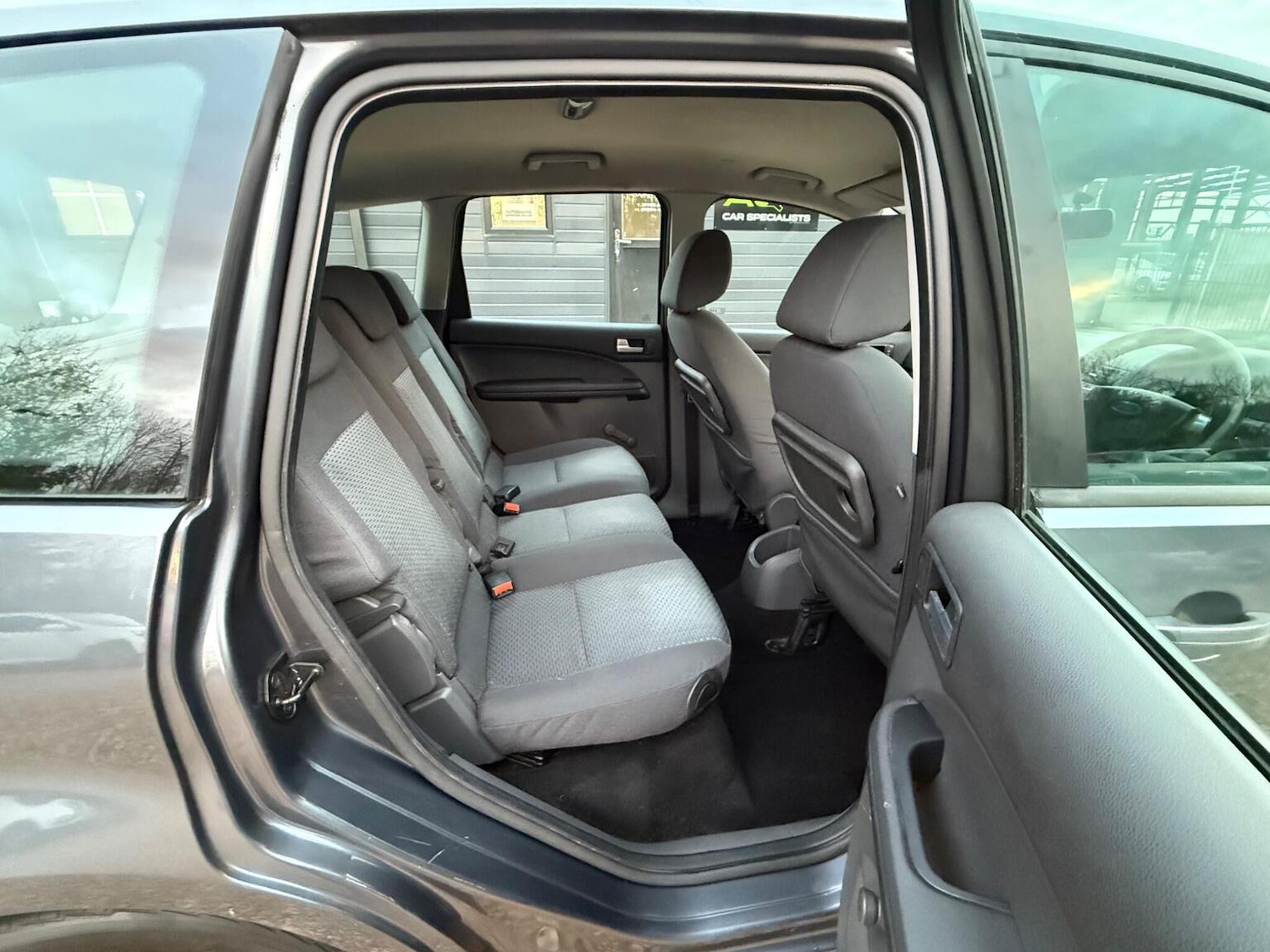 Used Ford Focus C-Max 2004 for sale - 76618617: Photo 25