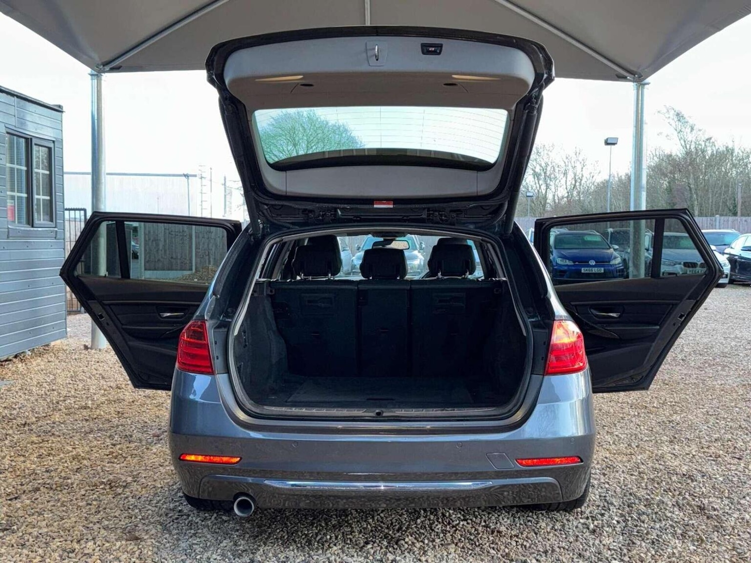 Used BMW 3 Series 2012 for sale - 77572745: Photo 25