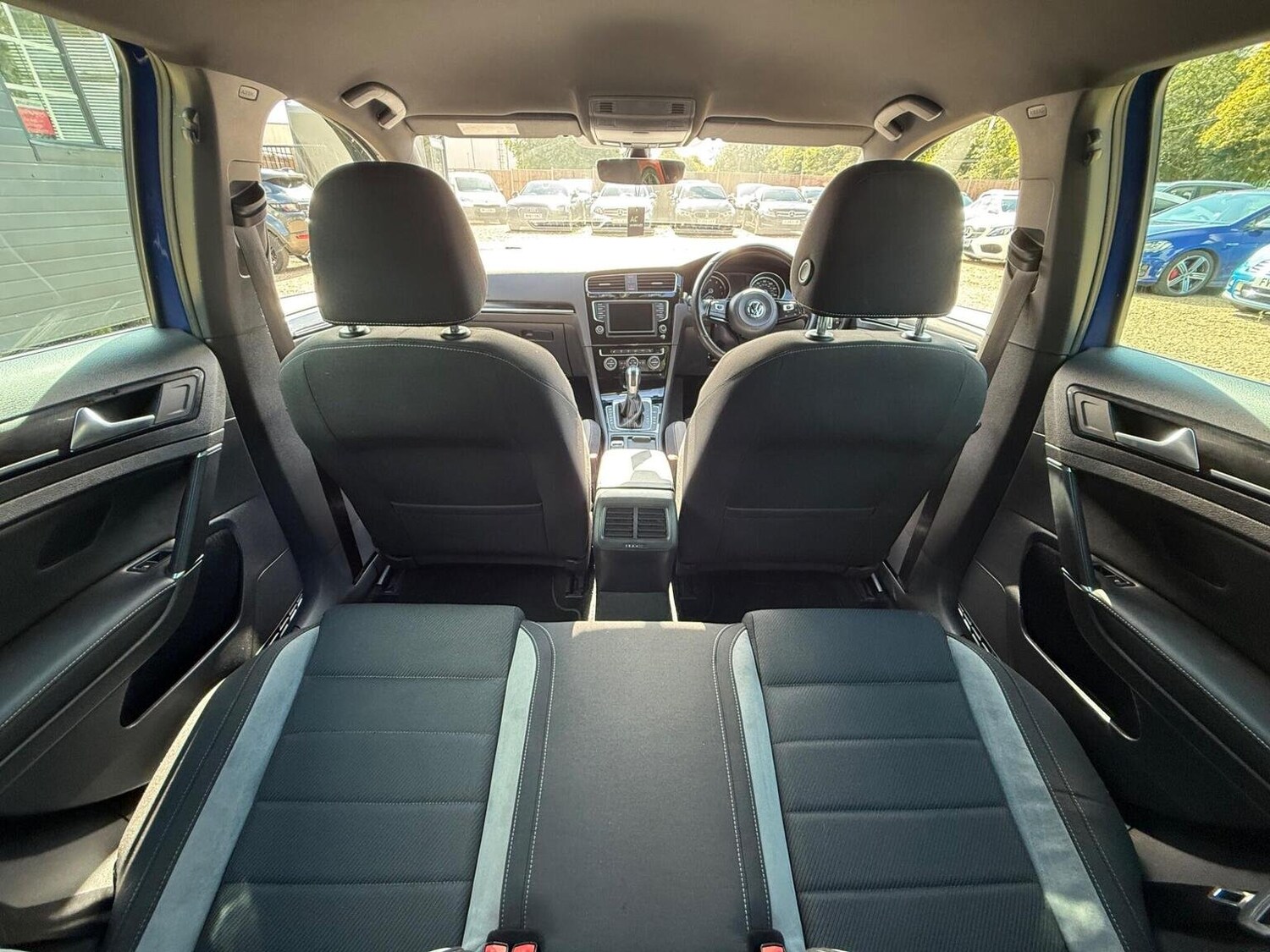 Used Volkswagen Golf 2016 for sale - 77464900: Photo 29