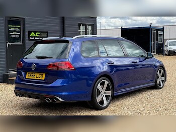 Used Volkswagen Golf 2016 for sale - 77464900: Photo