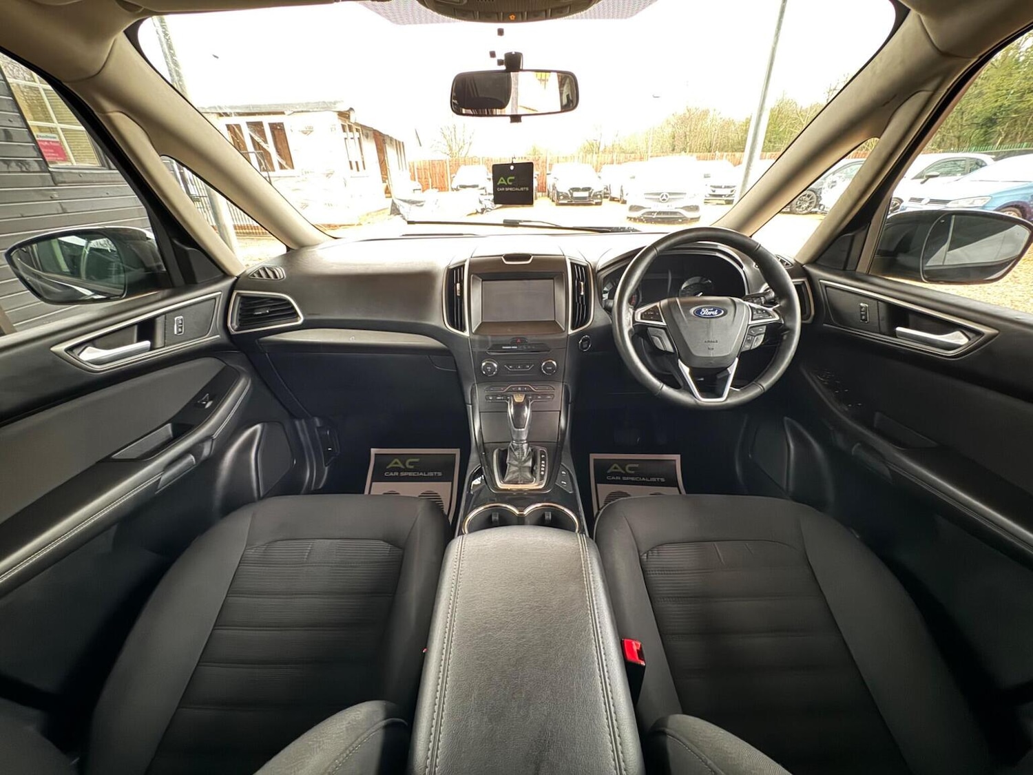 Used Ford Galaxy 2018 for sale - 77357317: Photo 2