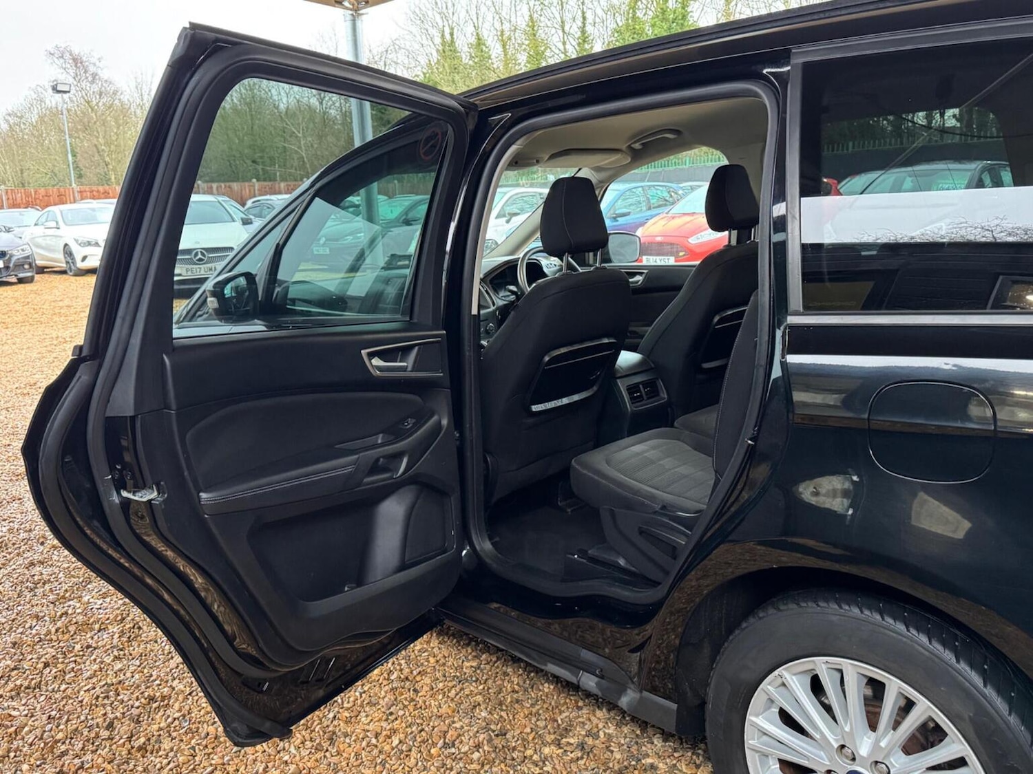 Used Ford Galaxy 2018 for sale - 77357317: Photo 28