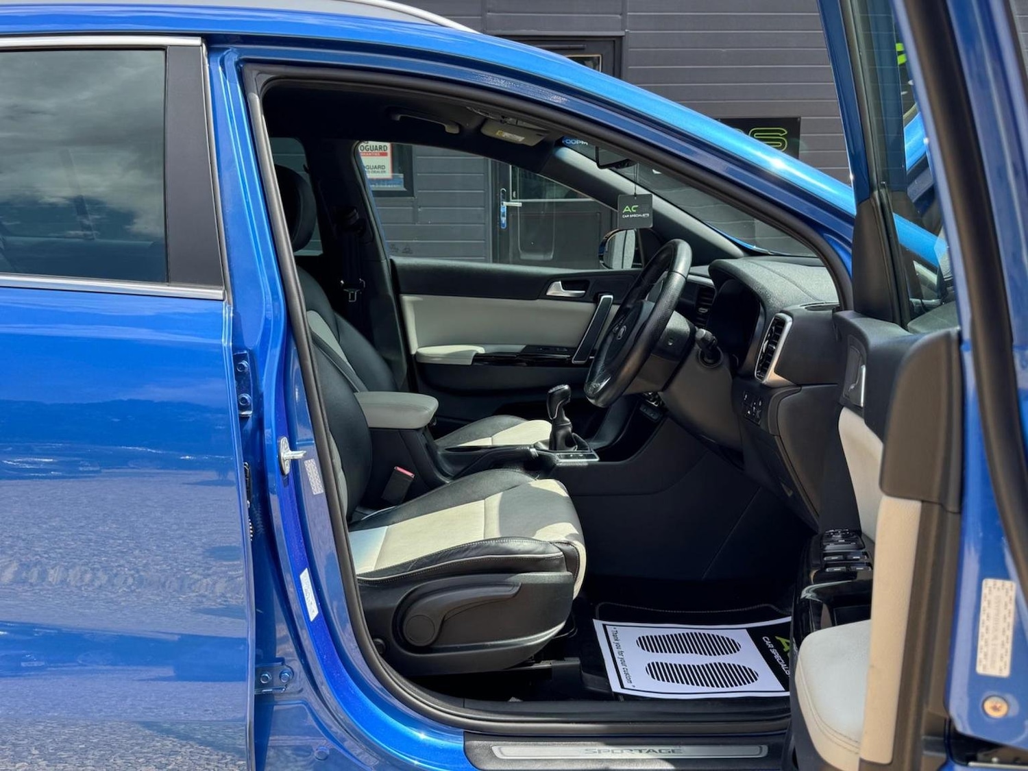 Vehicle 21