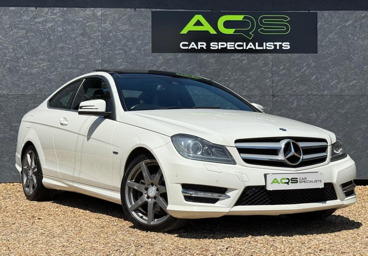 Used Mercedes-Benz C Class 2011 for sale - 76605668: Photo 1