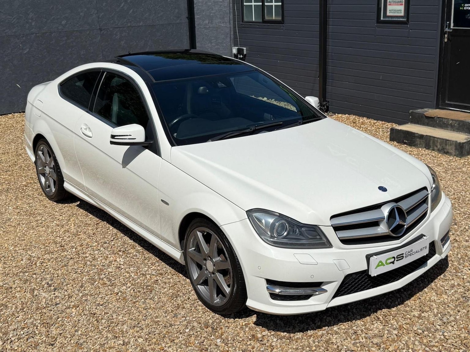 Used Mercedes-Benz C Class 2011 for sale - 76605668: Photo 12