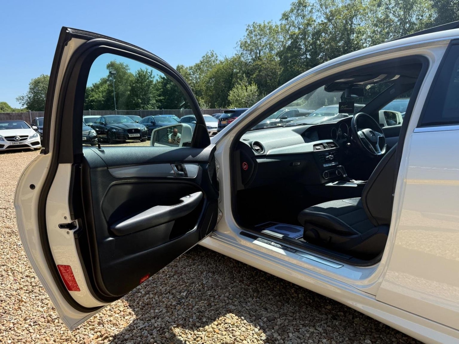 Used Mercedes-Benz C Class 2011 for sale - 76605668: Photo 26