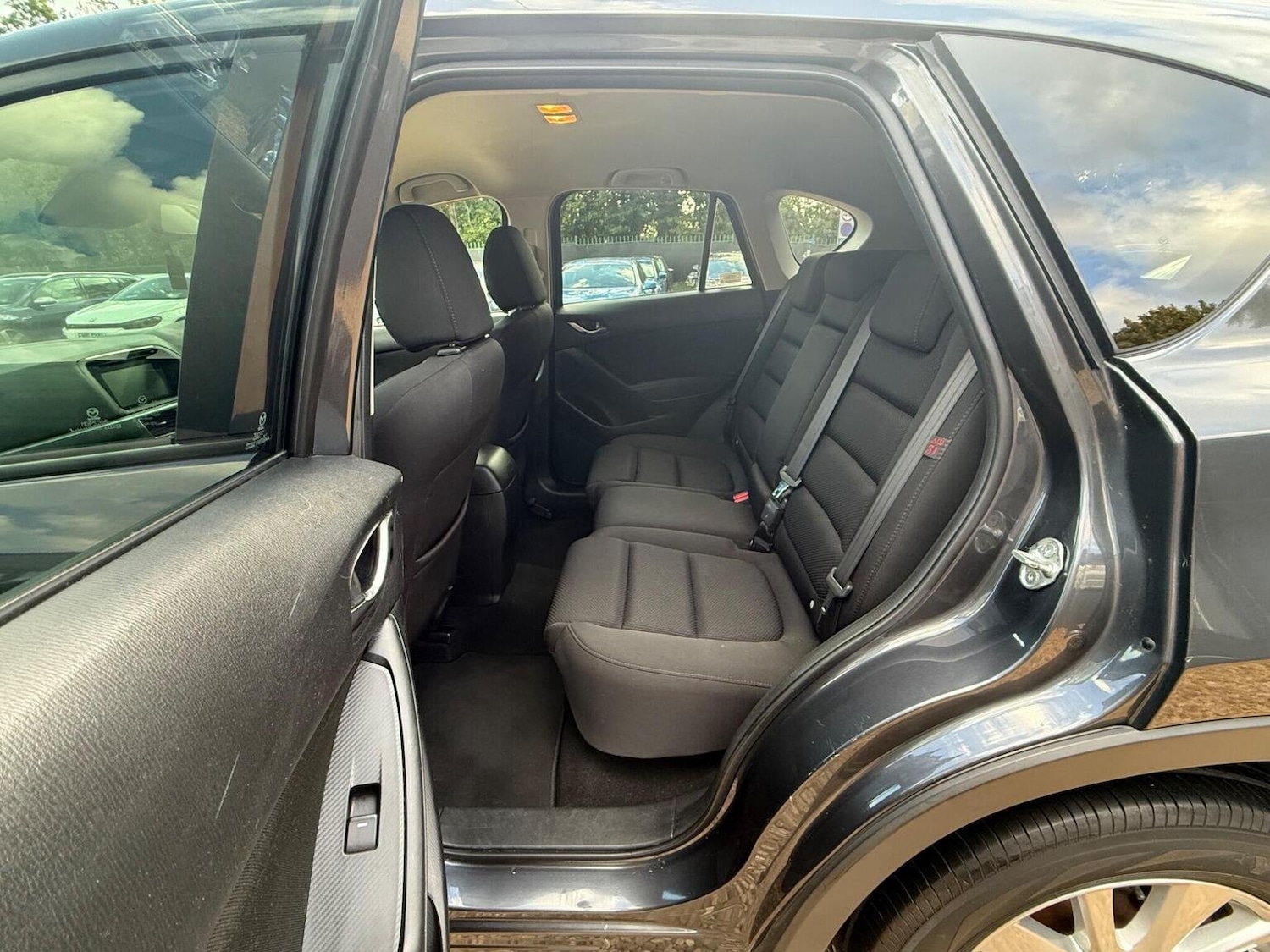 Used Mazda CX-5 2015 for sale - 76005623: Photo 32