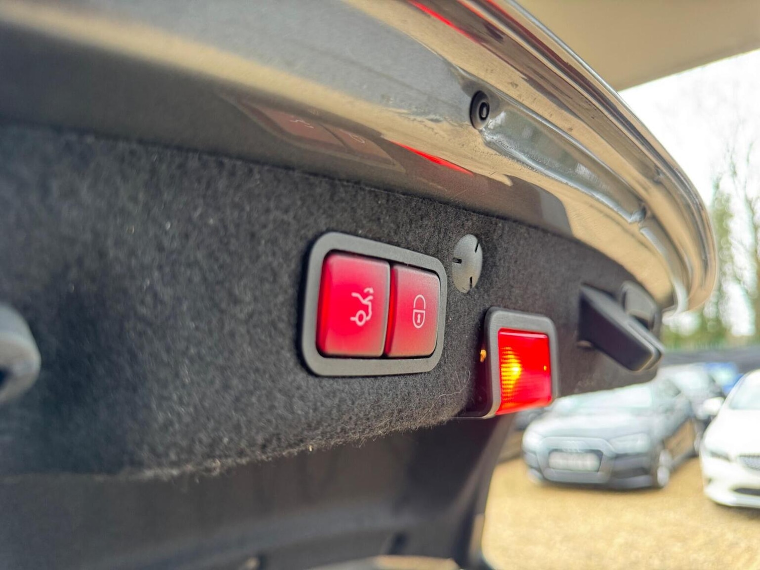 Used Mercedes-Benz C Class 2018 for sale - 77729573: Photo 34