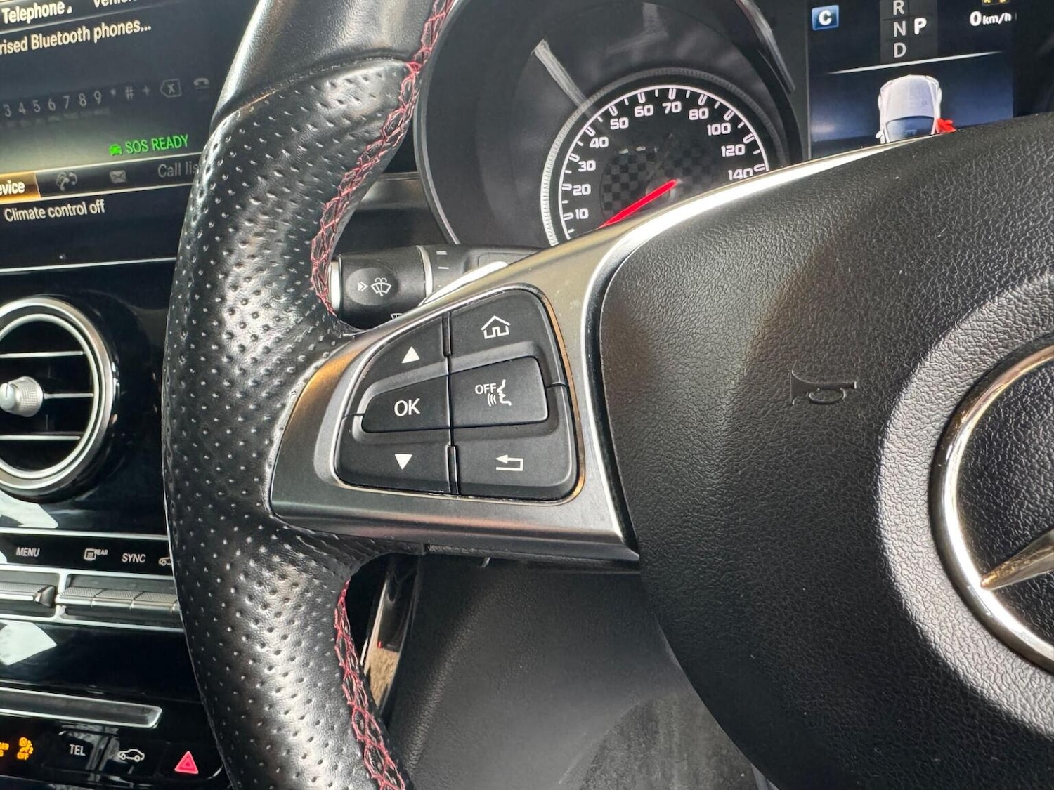 Used Mercedes-Benz C Class 2018 for sale - 77729573: Photo 35