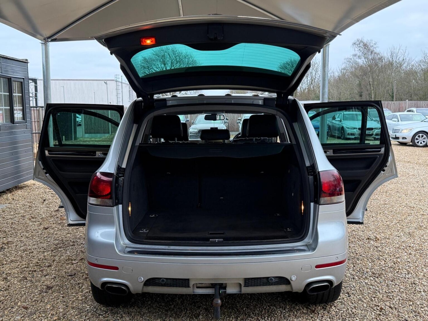 Used Volkswagen Touareg 2009 for sale - 77245289: Photo 26