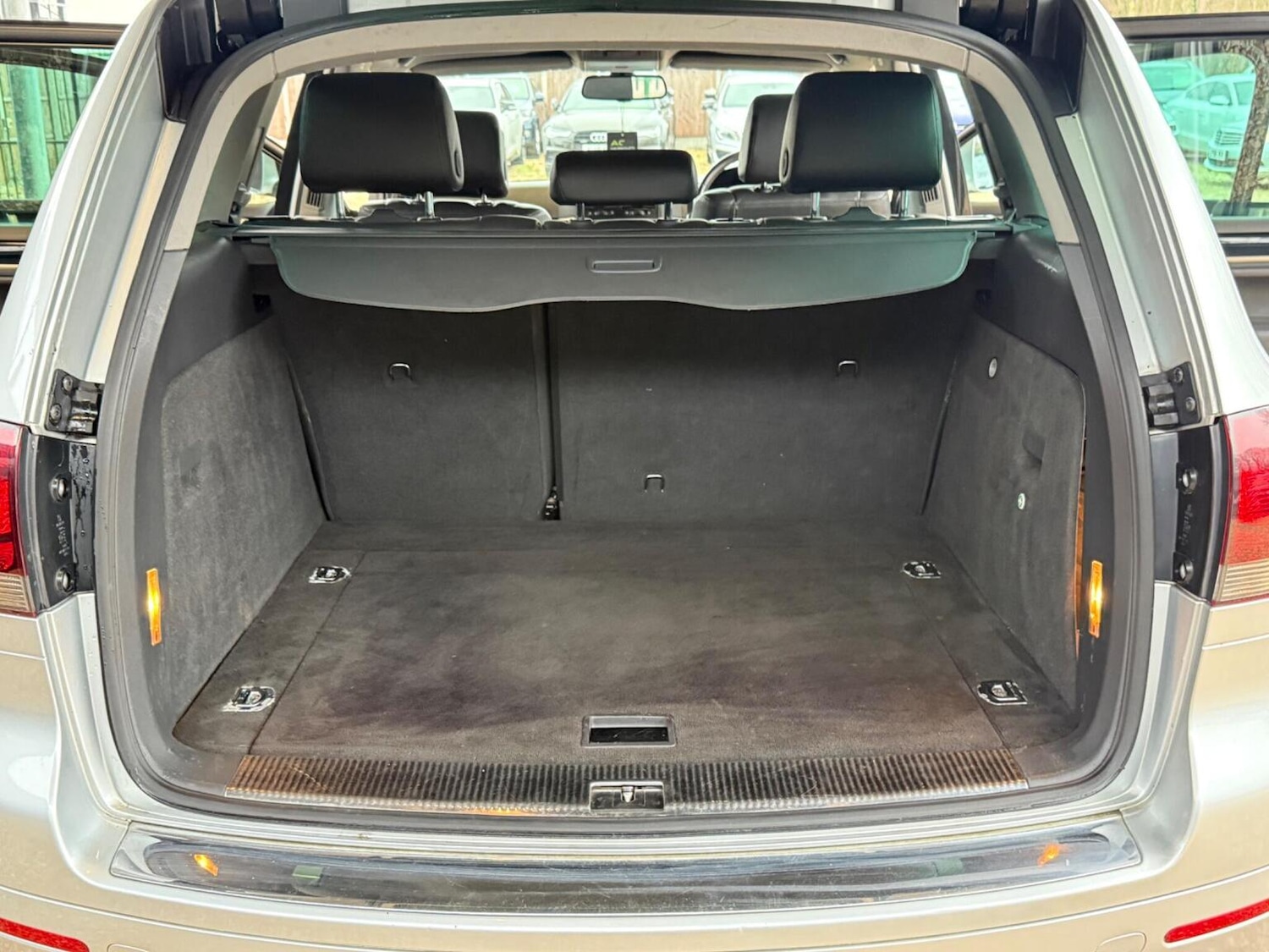 Used Volkswagen Touareg 2009 for sale - 77245289: Photo 27