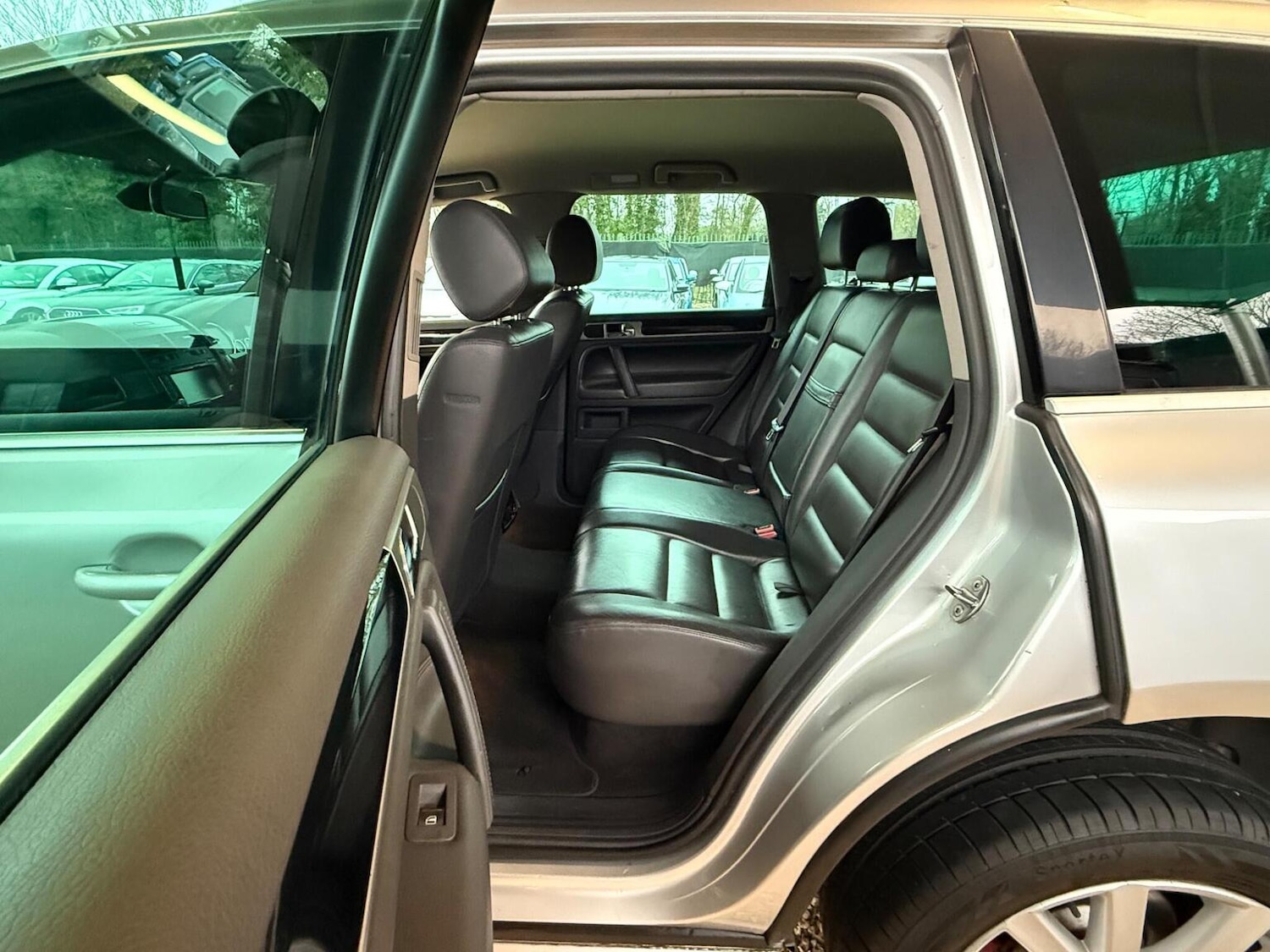 Used Volkswagen Touareg 2009 for sale - 77245289: Photo 30