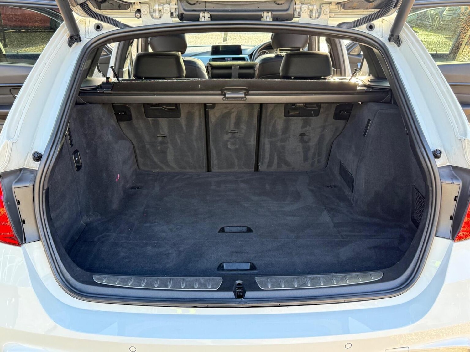 Used BMW 3 Series 2017 for sale - 76618786: Photo 27