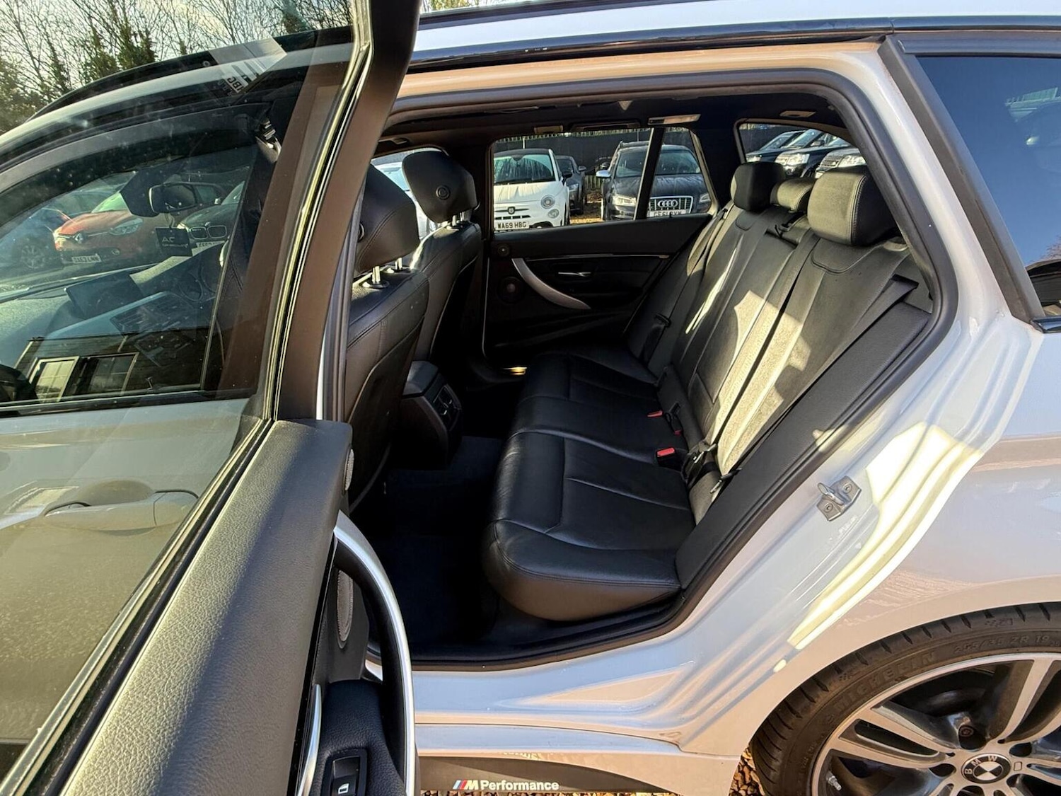 Used BMW 3 Series 2017 for sale - 76618786: Photo 29