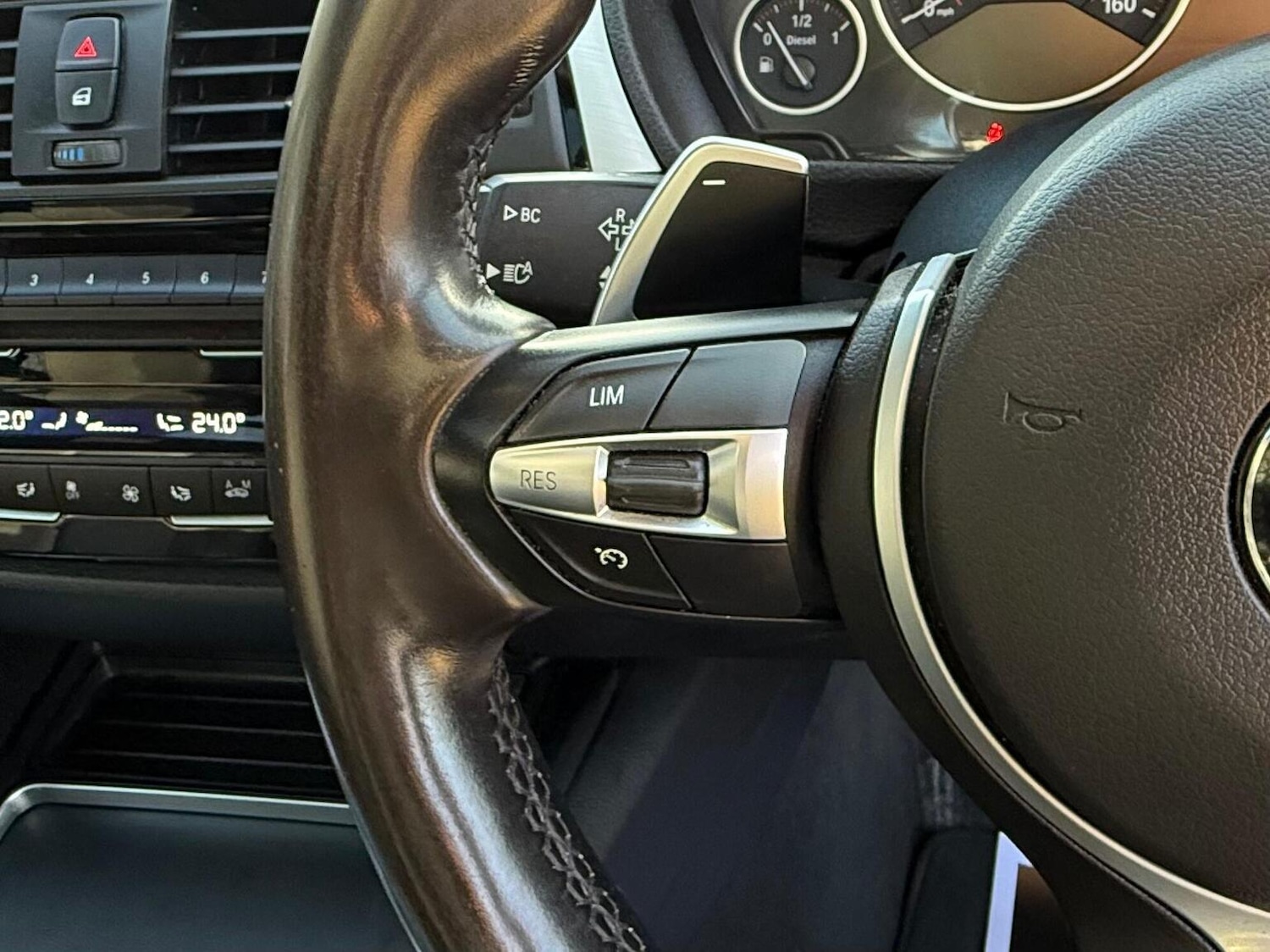 Used BMW 3 Series 2017 for sale - 76618786: Photo 44